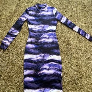Long sleeve bodycon dress